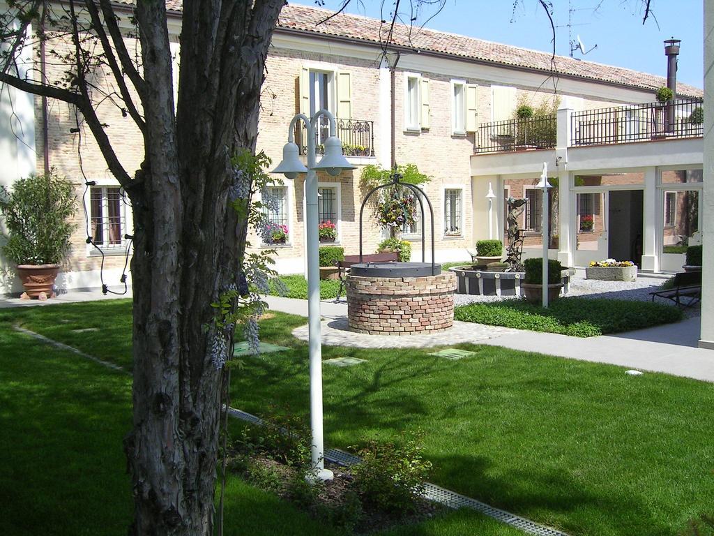 Relais Villa Roncuzzi Russi المظهر الخارجي الصورة