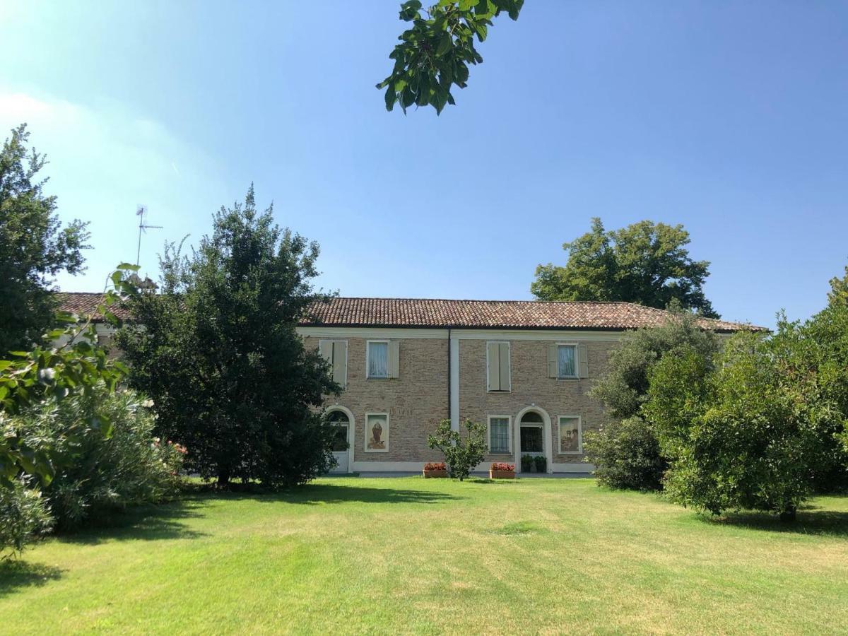 Relais Villa Roncuzzi Russi المظهر الخارجي الصورة